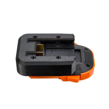 Lade das Bild in den Galerie-Viewer, Black and Decker 20V auf AEG 18V Batterieadapter
