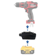 Lade das Bild in den Galerie-Viewer, DeWalt 20V auf Ozito PXC 18V Batterieadapter