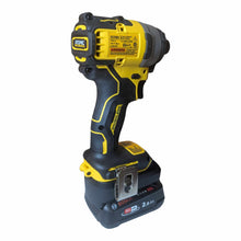 Lade das Bild in den Galerie-Viewer, Bosch (Grün) 18V auf DeWalt 20V Batterieadapter

