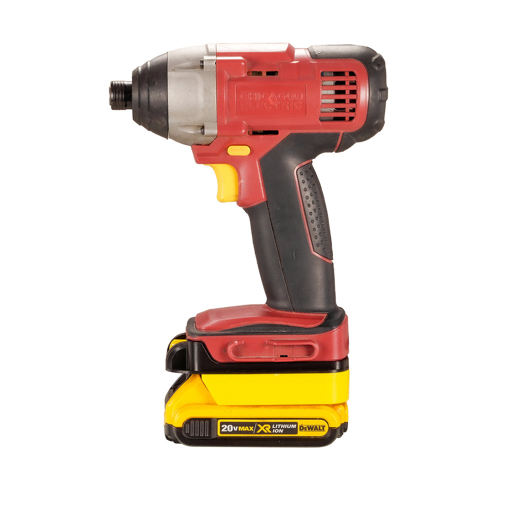 DeWalt 20V auf Chicago Electric 18V Batterieadapter