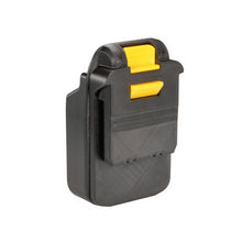 Lade das Bild in den Galerie-Viewer, Makita 18V auf Chicago Electric 18V Batterieadapter
