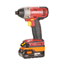 Lade das Bild in den Galerie-Viewer, RIDGID 18V zu Chicago Electric 18V Batterieadapter
