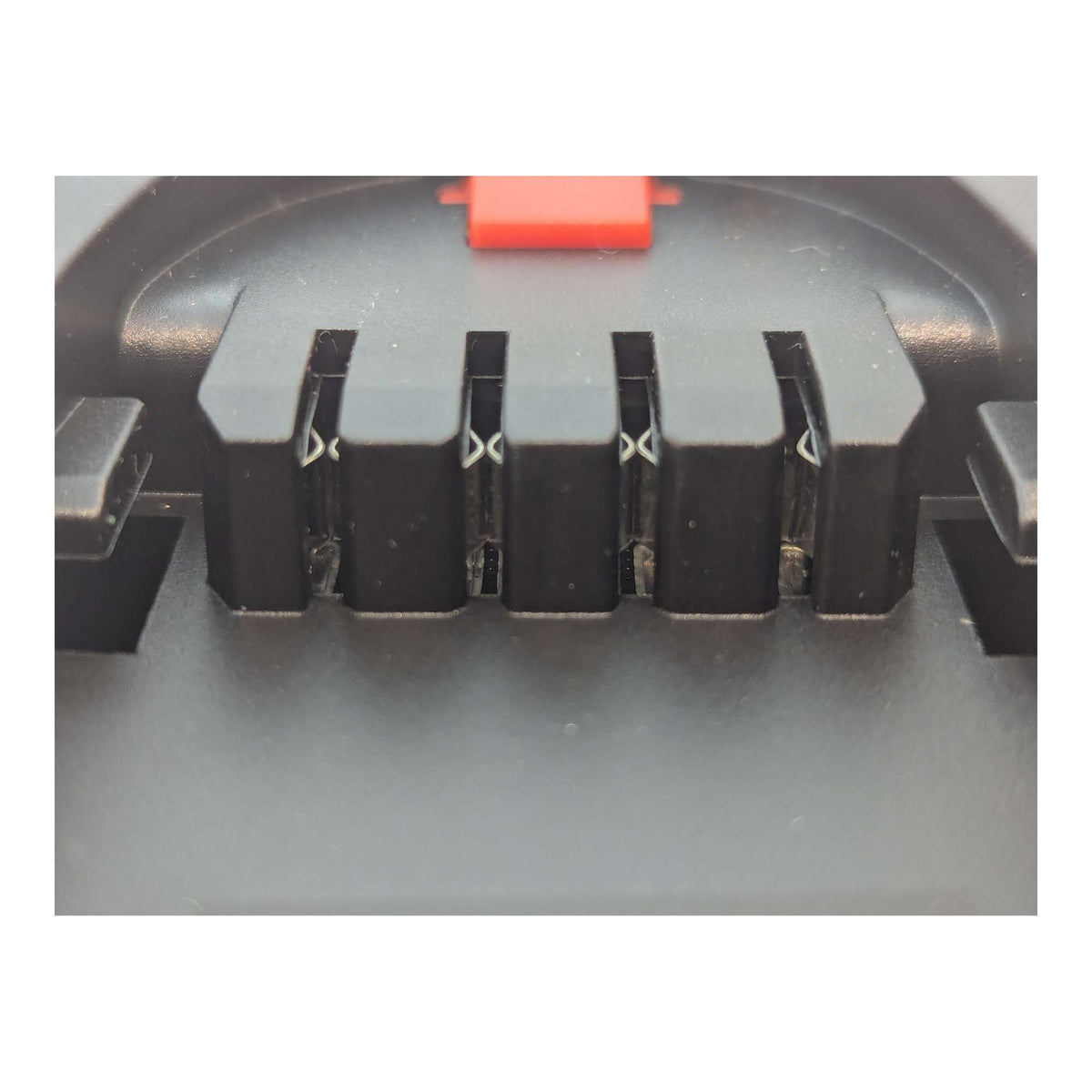 Milwaukee 18V to Bosch (Green) 18V Battery Adapter